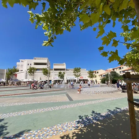T3 37m² Plain-pied, Et Centre Proches, Parking Privé, 5/6 Pers - Fr-1-798-28 Appartement Leucate